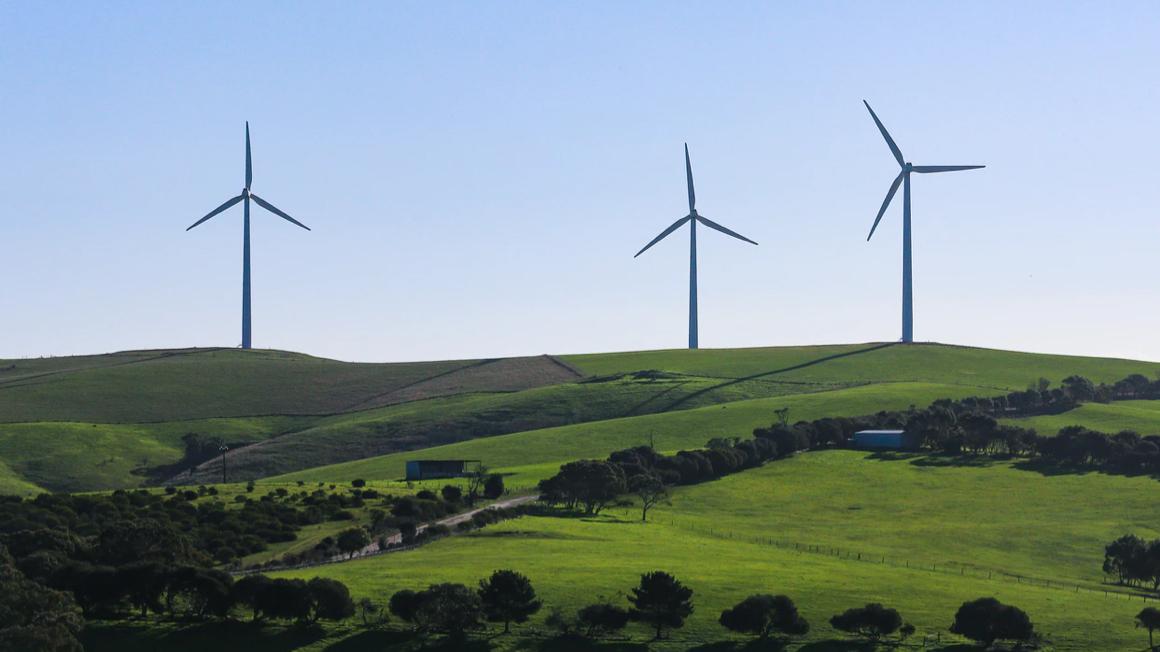 Wind energy turbines